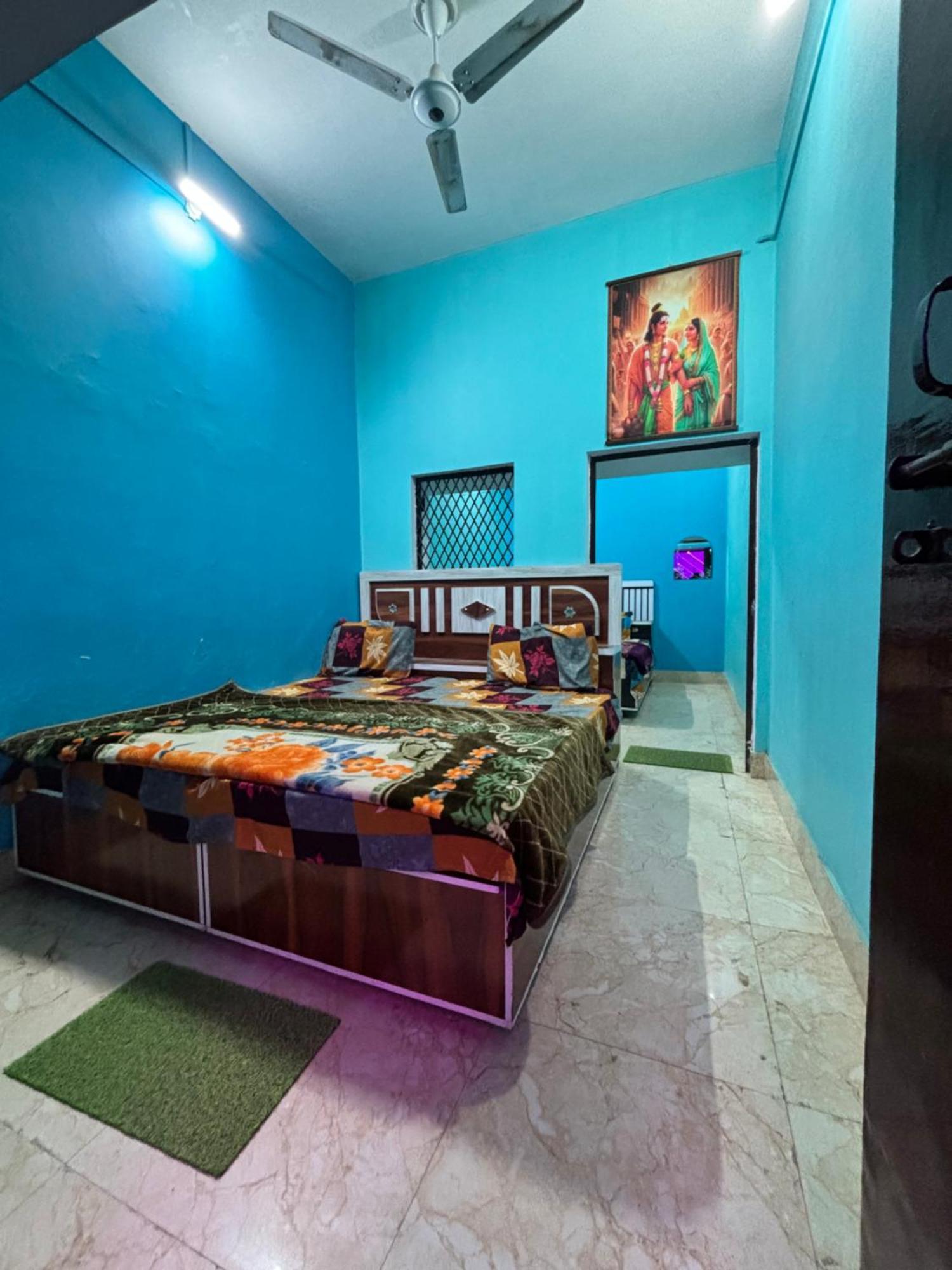 Kishori Ram Homestay Near Ayodhya Dham Railway Экстерьер фото